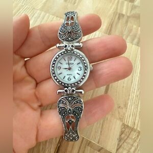 Vintage style Studio time ladies silver tone marcasite watch NEW BATTERY